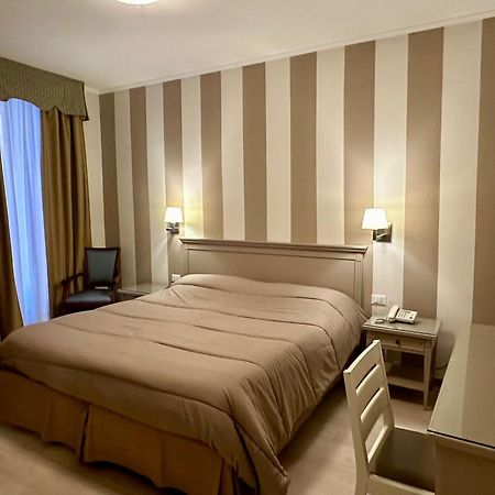 Hotel Bristol Trieste Esterno foto
