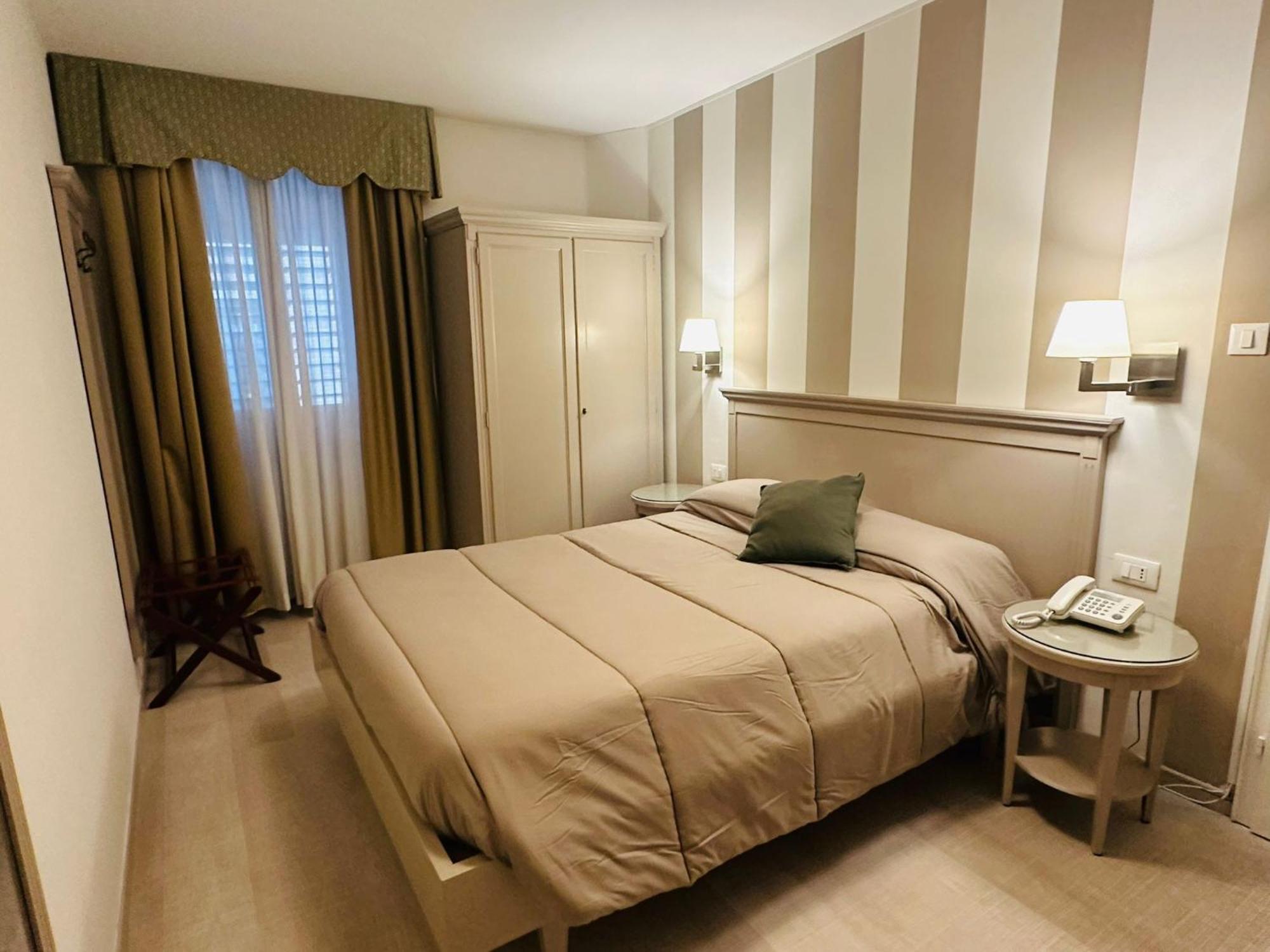 Hotel Bristol Trieste Esterno foto