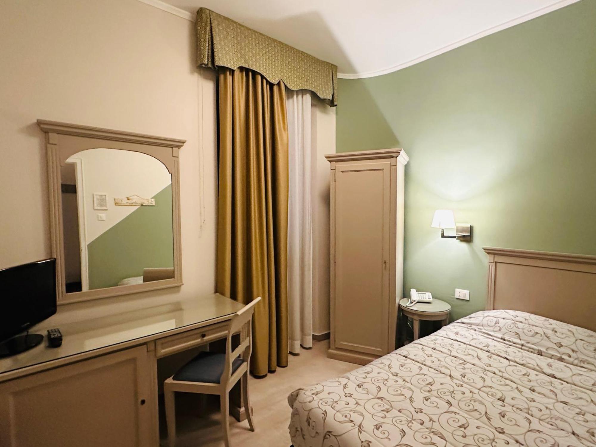 Hotel Bristol Trieste Esterno foto