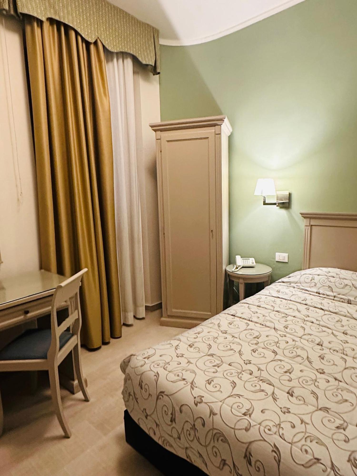 Hotel Bristol Trieste Esterno foto